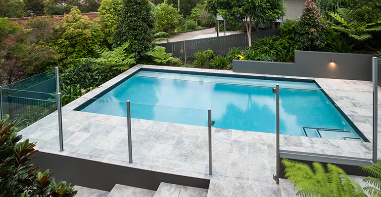 Maintenance of Glass Fences - Gold Coast