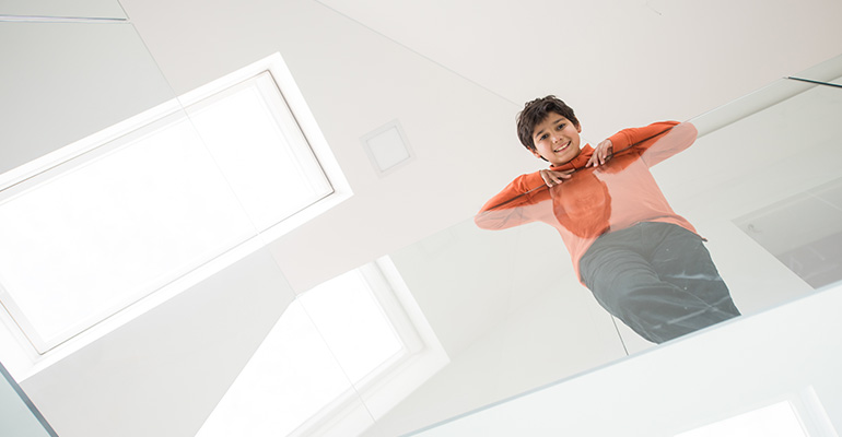 PROS and CONS of Glass Fences - Gold Coast