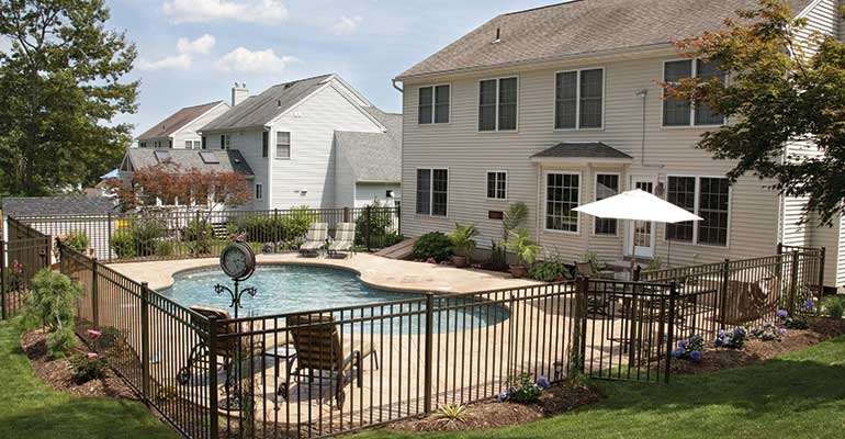 Reasons to Install Pool Fencing - Gold Coast