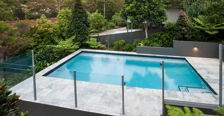 How to keep your glass pool fencing spotless! - Gold Coast